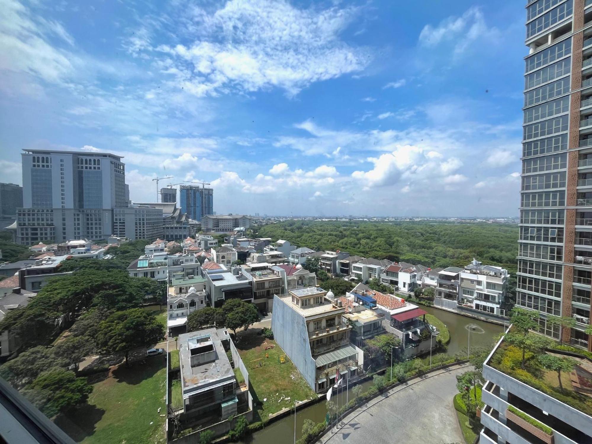 ג'קרטה Gold Coast Pik Sea View Apartments By Longesuites מראה חיצוני תמונה