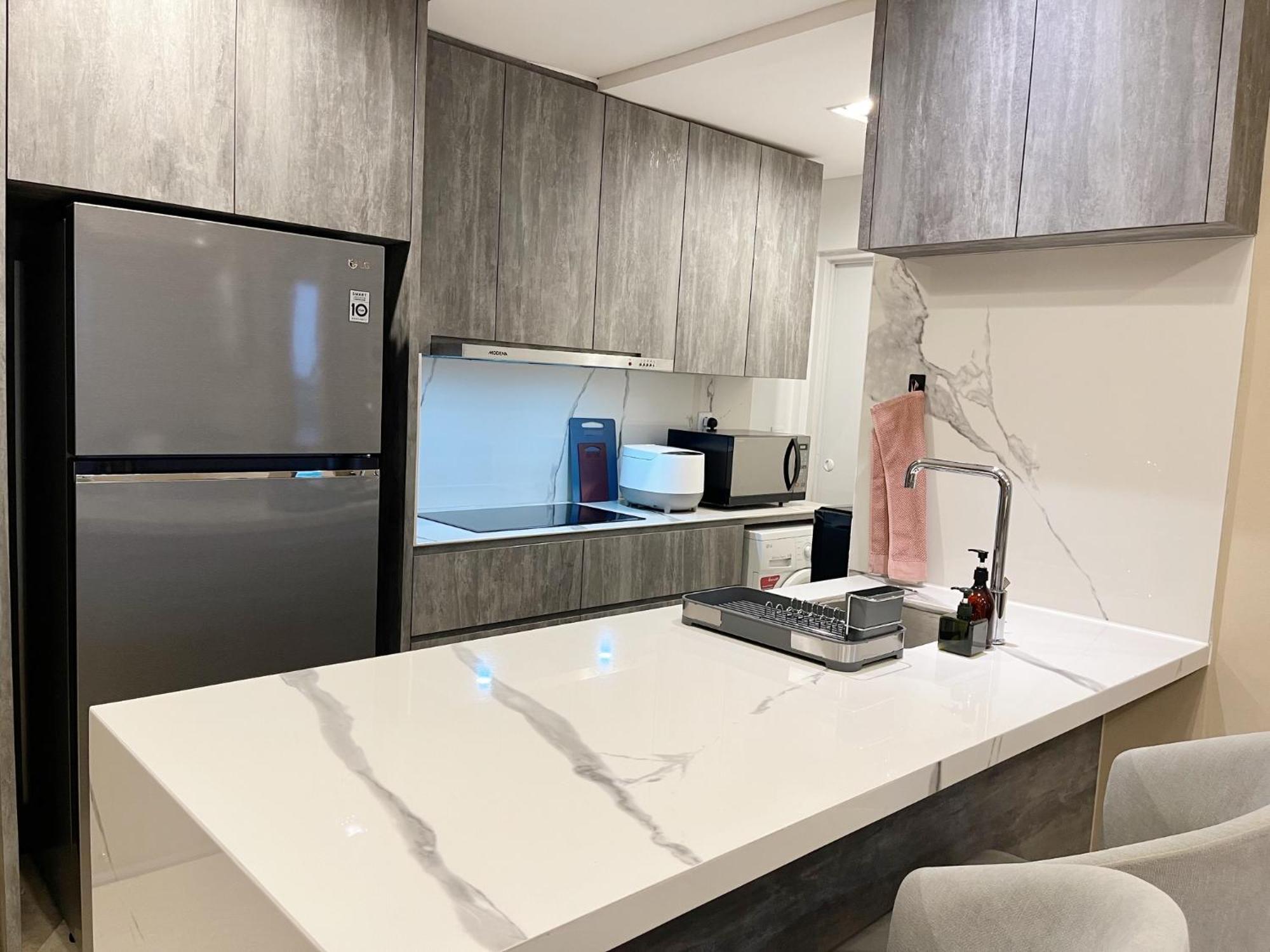 ג'קרטה Gold Coast Pik Sea View Apartments By Longesuites חדר תמונה